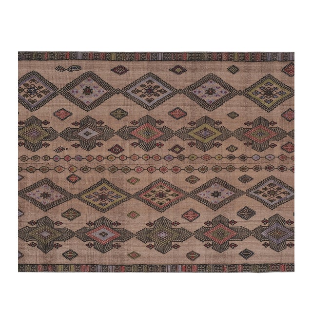 1960s Vintage Embroidery Geometric Turkish Kilim Rug 4'10'' X 9'9'' For Sale - Image 5 of 13