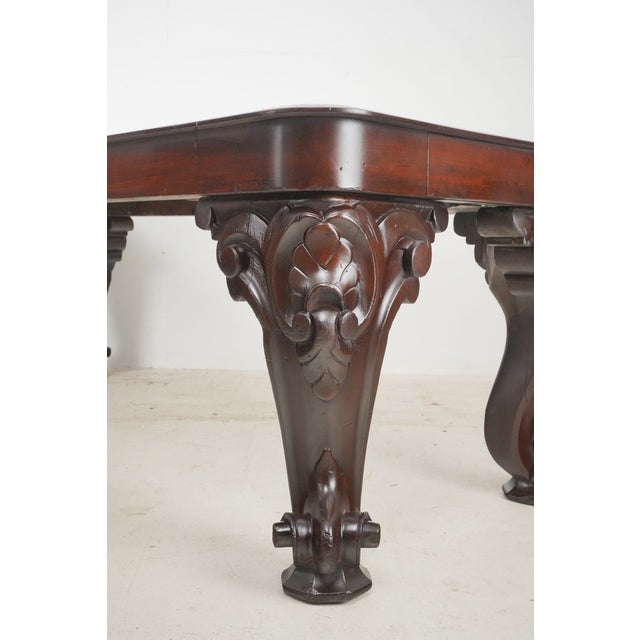 Chippendale Mid 20th Century Chippendale Carved Wooden Sofa Accent Table For Sale - Image 3 of 16