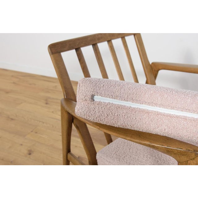 Mid-Century Model 300-139 Armchair from Swarzędz Factory, 1960s For Sale - Image 9 of 14