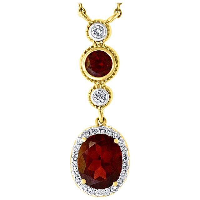 6 Carat Oval Shape Garnet and 0.6 Carat Diamond Necklace in 14 Karat Yellow Gold For Sale - Image 15 of 18