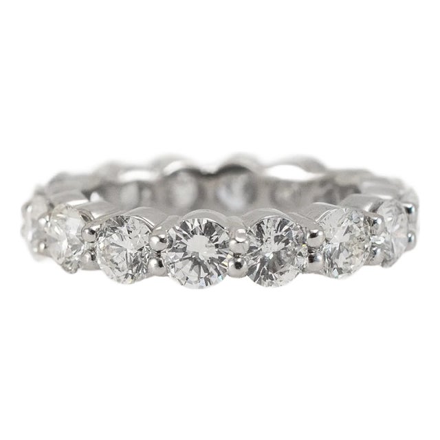 Ladies 14k White Gold Full Eternity 2.93ct Diamond Wedding Band, Size 4 For Sale