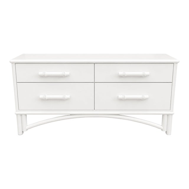Whitecraft Vintage Coastal White Bamboo & Wood Low 4-Drawer Dresser For Sale