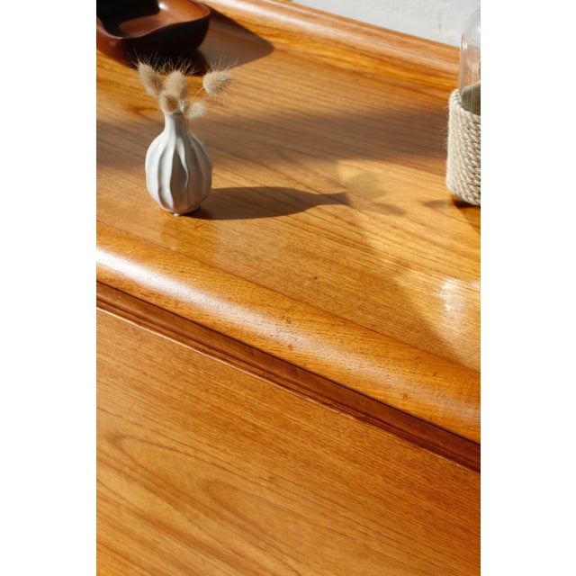 Vintage Teak Petersfield Sideboard from White and Newton, 1960s For Sale - Image 18 of 18