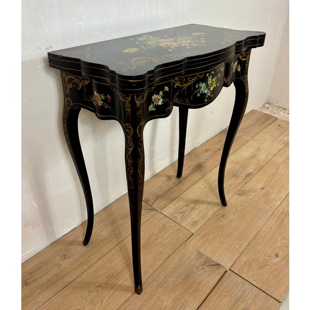 Chinoiserie Chinese Black Lacquer Games Table with Hand-Painted Floral Decoration For Sale - Image 3 of 18
