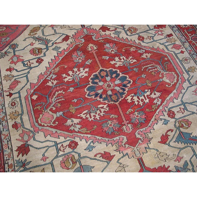 1890s Ivory Red Medallion Antique Persian Heriz Serapi Rug 9'2" X 12'2" Handknotted Wool Carpet For Sale - Image 12 of 13