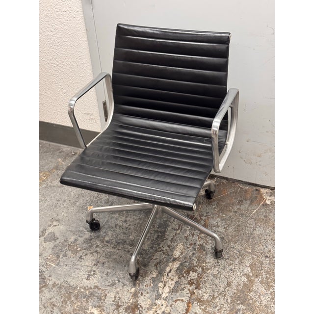 Charle & Ray Eames for Herman Miller Office Management Chair For Sale - Image 10 of 12