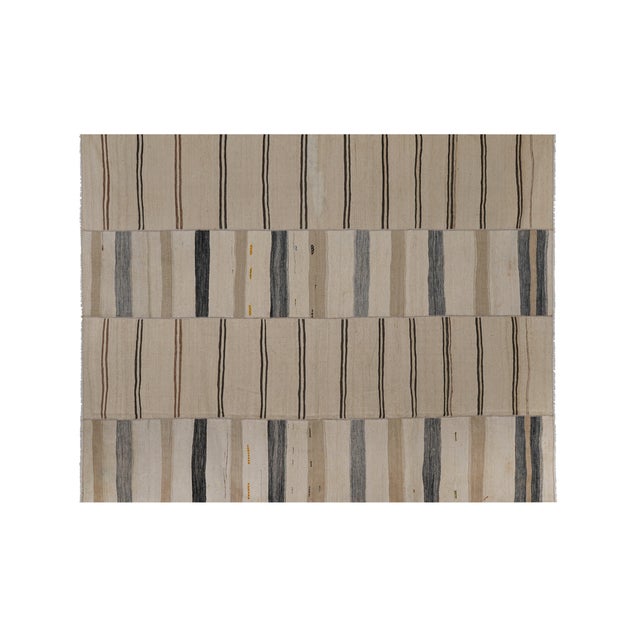 1960s Vintage Oversized Striped Turkish Kilim Rug 8' X 10'4'' For Sale - Image 5 of 10