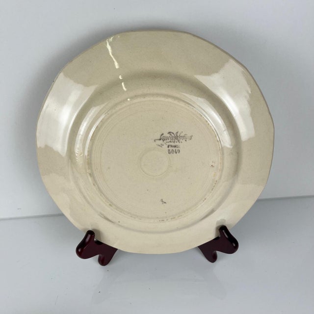 Vintage Dinner Plates with Floral Motif from Sarreguemines, 1920s, Set of 6 For Sale - Image 3 of 11