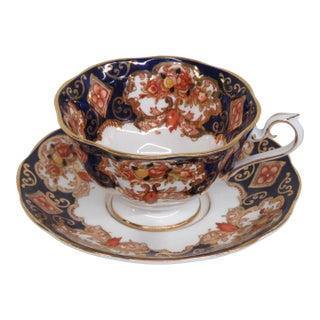 Royal Albert Heirloom Bone China Tea Cup and Saucer Set 4504b For Sale