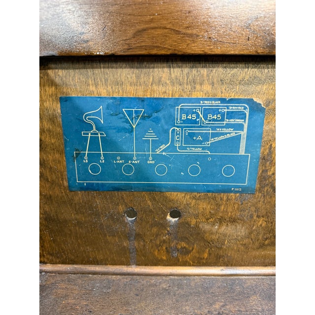 Antique Federal Colonial English Mahogany Lift Top Radio Cabinet Console Stand For Sale - Image 11 of 16