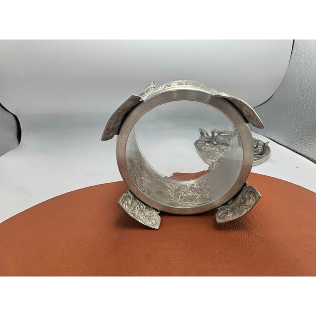 Telemark Rosemaling, tin candy tin from 1985, dimensions: height 17 cm, width 18 cm, diameter 15.8 cm.