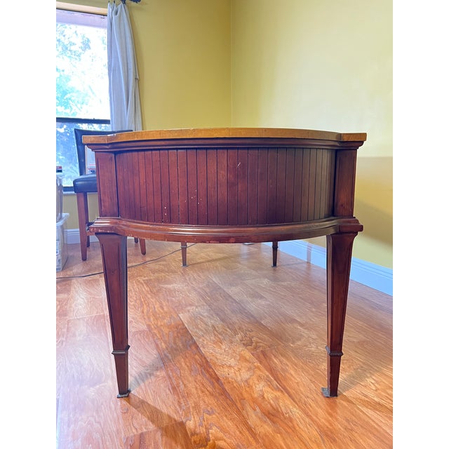 Thomasville 1980s Thomasville Traditional Solid Wood Writing Desk With Brass Hardware For Sale - Image 4 of 10