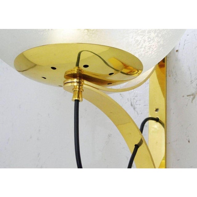 Seguso 1960s Italian Mid-Century Murano Glass & Brass Sconces Attributed to Seguso - Set of 4 For Sale - Image 4 of 10