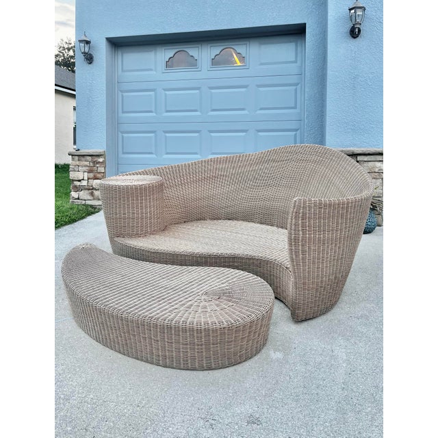 2000 - 2009 Vintage ‘Dune’ Woven Daybed | by Vladamir Kagan for Barlow Tyrie For Sale - Image 5 of 13