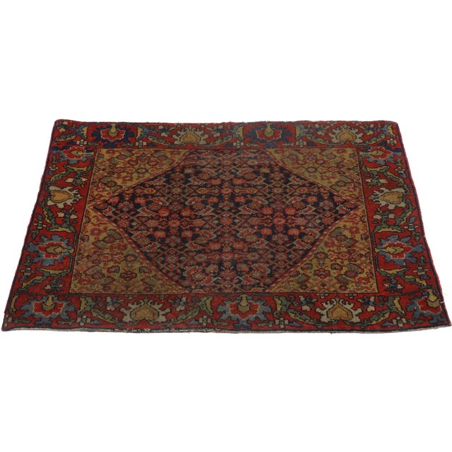 Traditional Early 20th Century Persian Malayer Rug, 02'00 X 03'01 For Sale - Image 3 of 9