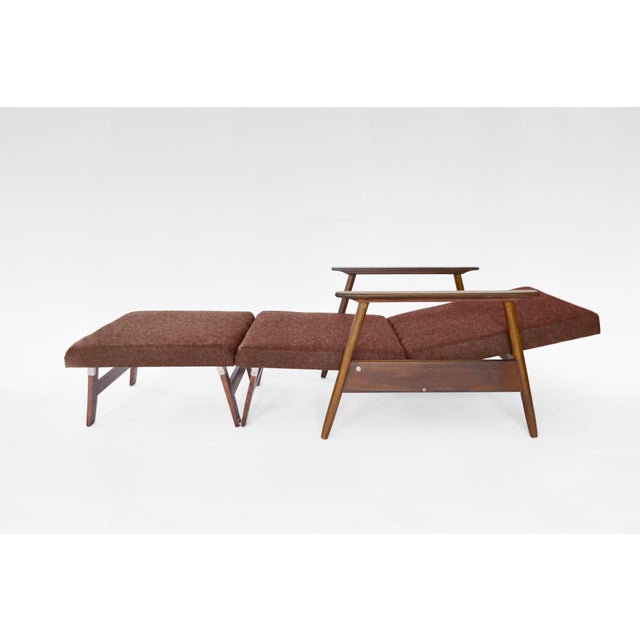 Vintage Convertible Sleeping Armchair by Valerija Ema Cukermanienė for Vilniaus Baldų Kombinatas, 1960s For Sale - Image 9 of 9