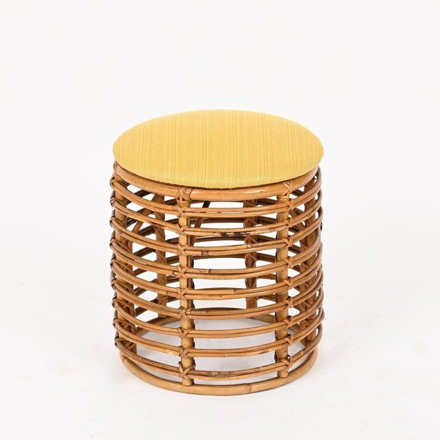 1960s Rattan and Wicker Round Pouf Stool attributed to Tito Agnoli, Italy, 1960s For Sale - Image 5 of 12