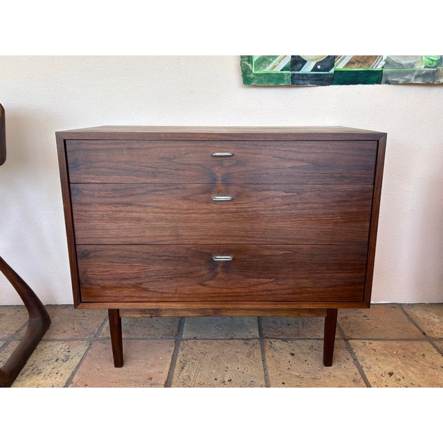 Founders Furniture Company Vintage Founders Jack Cartwright Oiled Walnut 3 Drawer Chest, Attributed For Sale - Image 4 of 12