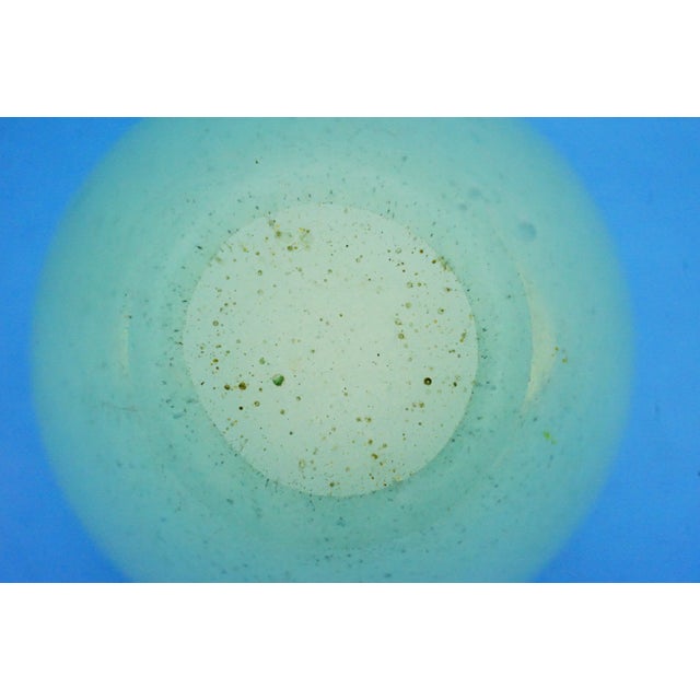 20th Century Tulip Bowl Iridescent Murano Sommerso Glass attributed to Alfredo Barbini for Seguso, 1950s For Sale - Image 17 of 18