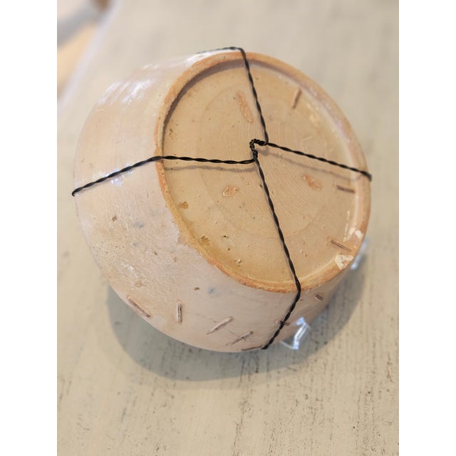 Rustic European Mid 19th Century Spanish Ceramic Fajalauza Bowl From Granada For Sale - Image 3 of 7