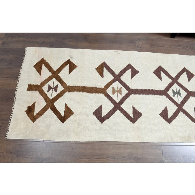 Turkish 1970s Vintage Turkish Handmade Wool Cotton Beige Runner Rug For Sale - Image 3 of 11