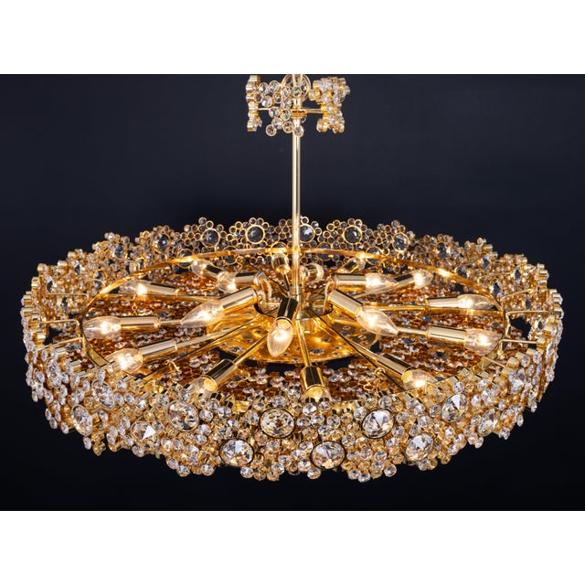 Large Gilt Brass and Crystal Glass Encrusted Chandelier from Palwa, Germany, 1970s For Sale - Image 18 of 18