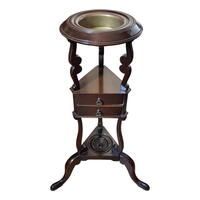 Mid 20th Century Queen Anne Mahogany Pedestal Plant Stand For Sale