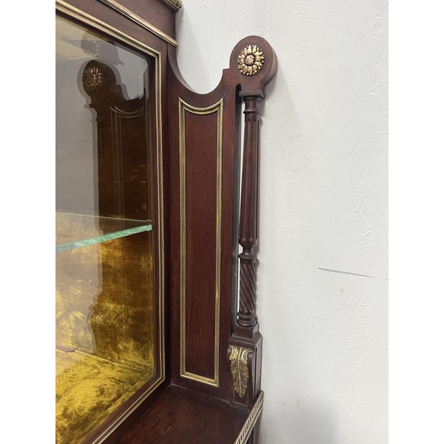 Brown Napoleon III Mahogany and Chased Bronze Display Cabinet, 1800s For Sale - Image 8 of 18