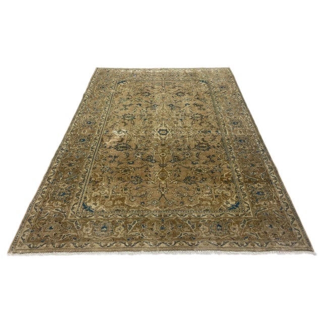 Vintage rug | Size: 270 x 190 cm | Material: Hand-knotted wool | Condition: Elaborately reworked | Design: Modern flair...