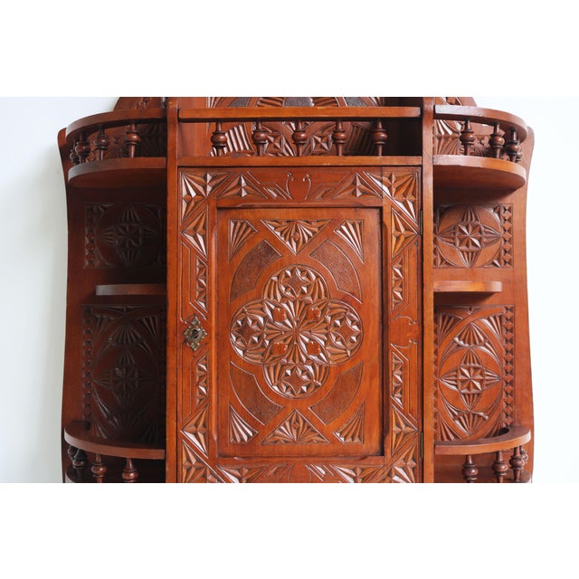 Early 20th Century Antique Folk Art Arts and Crafts Dutch Chip Carved Wall Cabinet, 1910 For Sale - Image 5 of 7