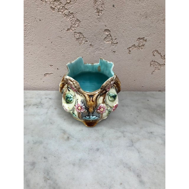 C.1890 Majolica Cache Pot Onnaing For Sale - Image 4 of 6