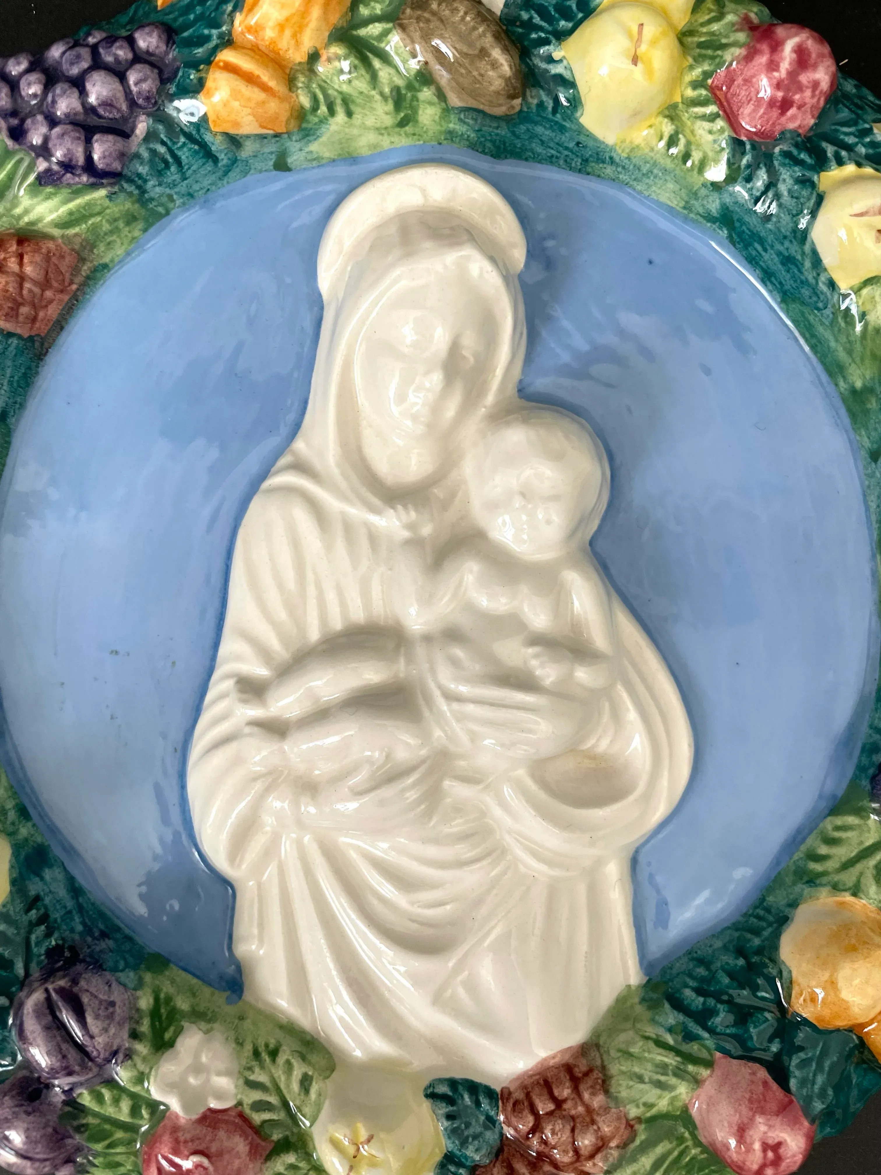 【希少】イタリア製 陶器レリーフ 額入り 祈る子ども Vintage Italian Madonna Baby Jesus Ceramic Fruit Wreath Wall