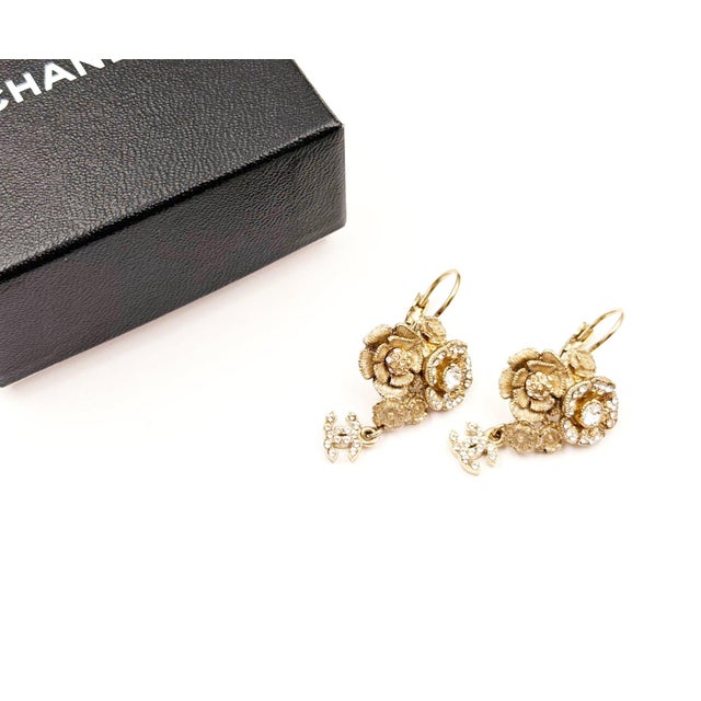 Chanel Chanel Gold Multi Flower Crystal CC Dangle Lever Back Earrings, A Pair For Sale - Image 4 of 5