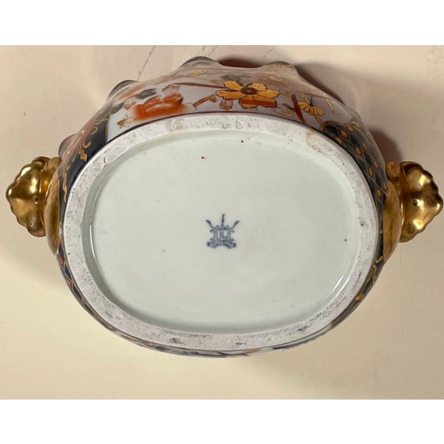 19th Century English Mason’s Ironstone Imari Style Deep Blue Bowl With Gilt Flower Decoration. For Sale - Image 9 of 13