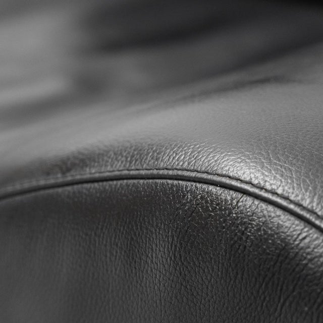 1990s Modern Style Chair in Black Leather, 1990s For Sale - Image 5 of 12