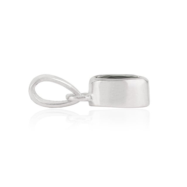 Contemporary Minimalist Oval 0.6 Ct Blue Sapphire Bezel Set Solitaire Stackable Pendant in 925 Silver For Sale - Image 3 of 12