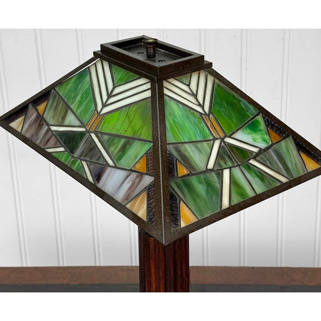 Early 20th Century Antique Arts & Crafts Slag Glass Oak Table Lamp For Sale - Image 5 of 12