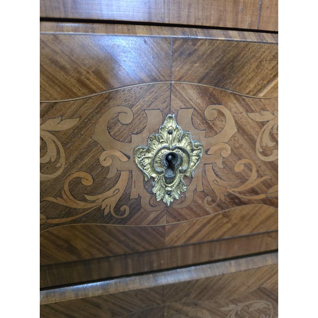 Louis XV Style Marquetry Chiffonier For Sale - Image 9 of 18