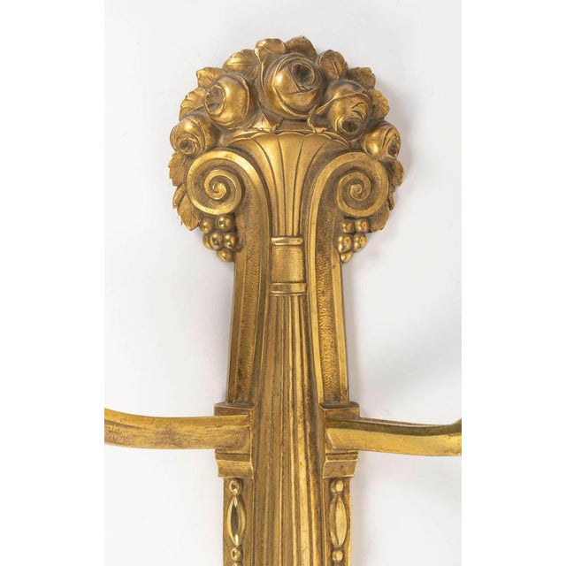1920s Art Deco Gilded Bronze Wall Sconce, 1925. For Sale - Image 5 of 7
