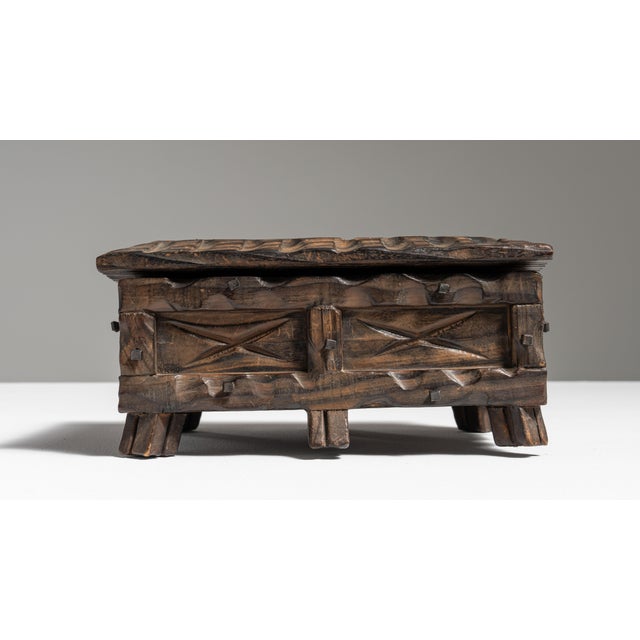 Early 20th Century Dark Brown Spanish Hand-Carved Wood Box For Sale - Image 4 of 15