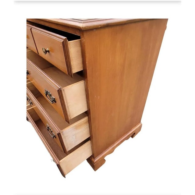 Stanley's Distinctive Furniture Collection 12-Drawer Maple Dresser For Sale In Washington DC - Image 6 of 12