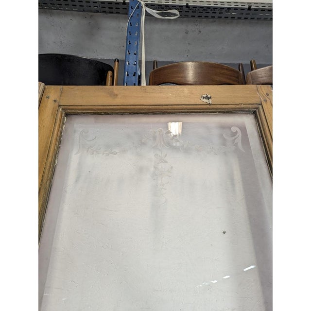 Early 20th Century Engraved Glass Doors, Set of 2 For Sale - Image 5 of 9