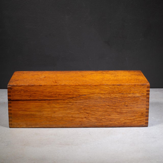 Globe Wernicke Globe-Wernicke Index Card Catalog Box c.1920 For Sale - Image 4 of 10