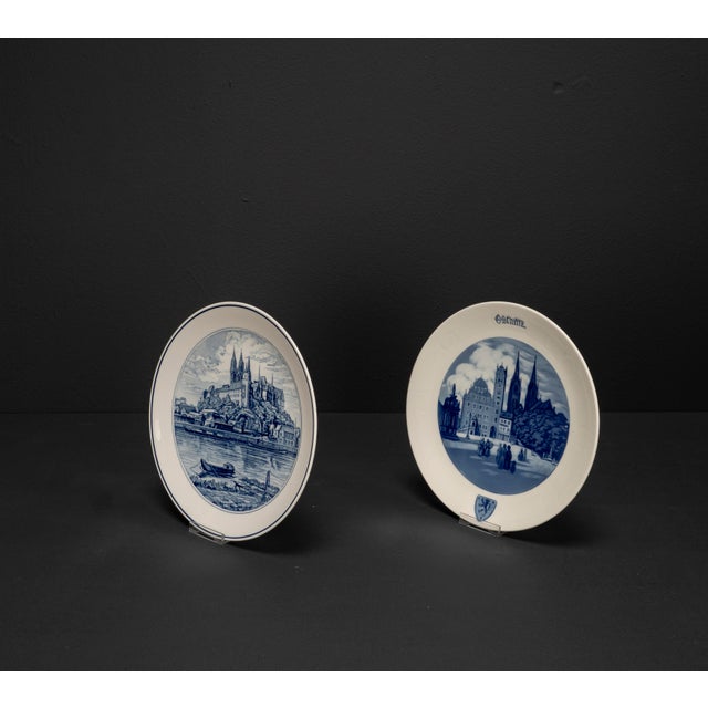 Early 21st Century Hand-Painted Porcelain Plates with City Motifs from Meissen, 2010s, Set of 2 For Sale - Image 5 of 10