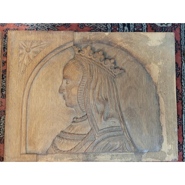 Gothic Pair Antiqure Carved Oak Panels of a King & Queen For Sale - Image 3 of 8