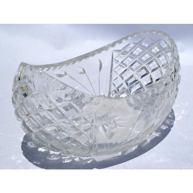 Art Deco Boho Chic Victorian Boat-Shaped Brilliant Cut Glass Bowl Intricate Diamond Pattern For Sale - Image 3 of 13