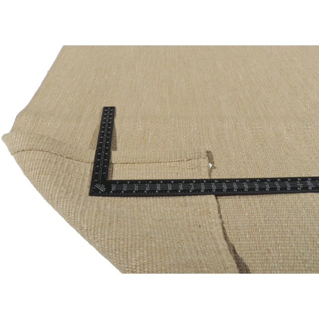 Early 21st Century Swedish Inspired Kilim Rug - 09'04 X 11'10 For Sale - Image 5 of 10