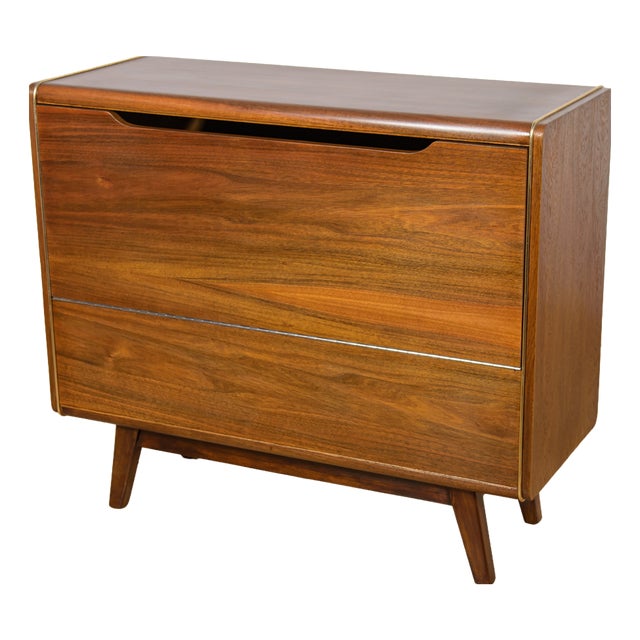 Mid-Century Model U391 Bar Cabinet by Bohumil Landsman for Jitona, Former Czechoslovakia, 1960s For Sale