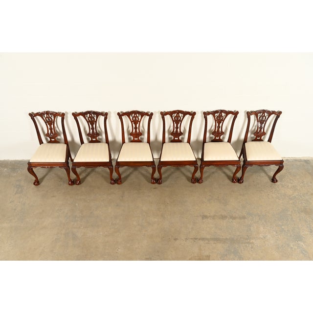 1980s Baker Furniture Style Chippendale Carved Mahogany Dining Chairs, Set of Six For Sale - Image 5 of 13