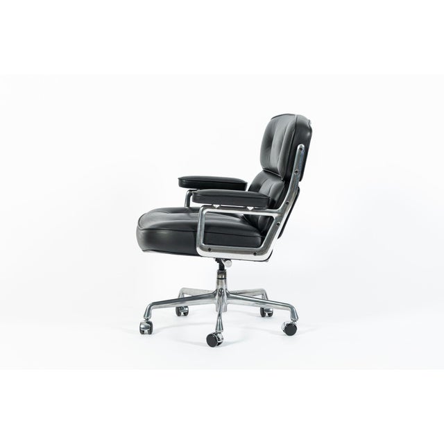 Mid-Century Modern Eames Herman Miller Time Life Black Leather Office Chair 2017 For Sale - Image 3 of 14